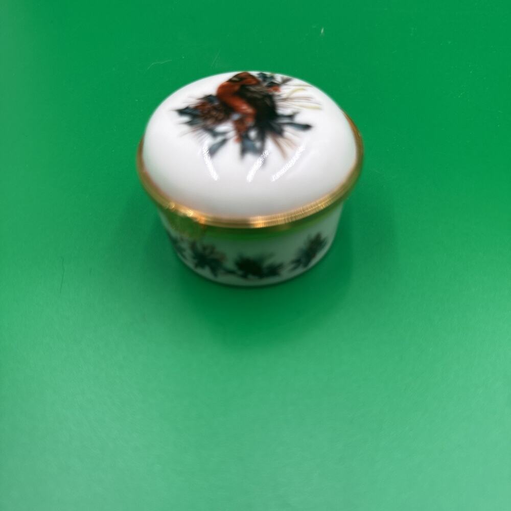 Lenox Small Hinged Lid Trinket Box, Multicolor Cardinal, Pinecone and Ribbon